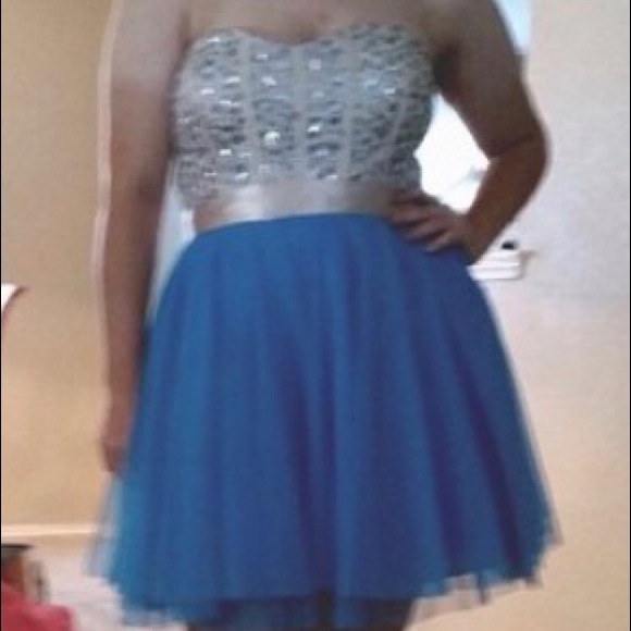 Homecoming Dress - Picture 1 of 2